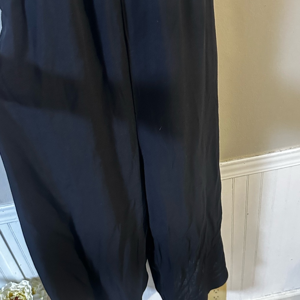 Black Sleeveless V-Neck Maxi Jumpsuit - Picture 7 of 7